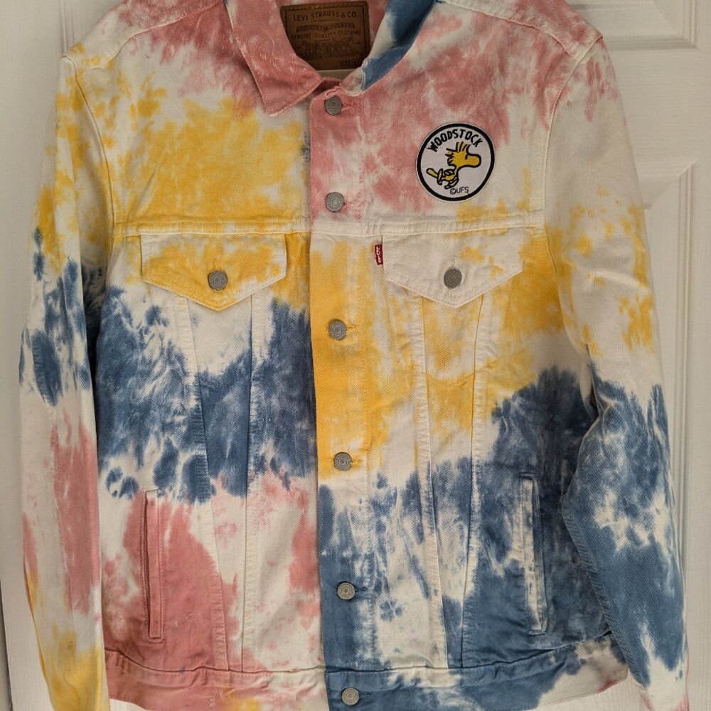 Levi's Premium Tie-Dye Woodstock Snoopy Denim Jacket Men's L NWOT Embroidered